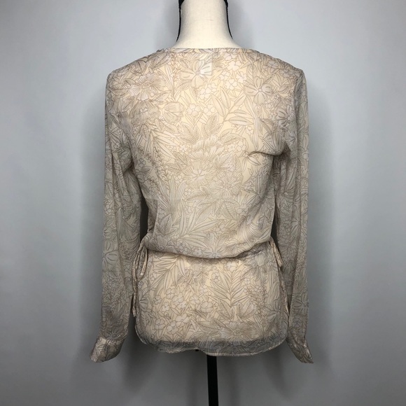 H&M Blouse - Picture 5 of 7